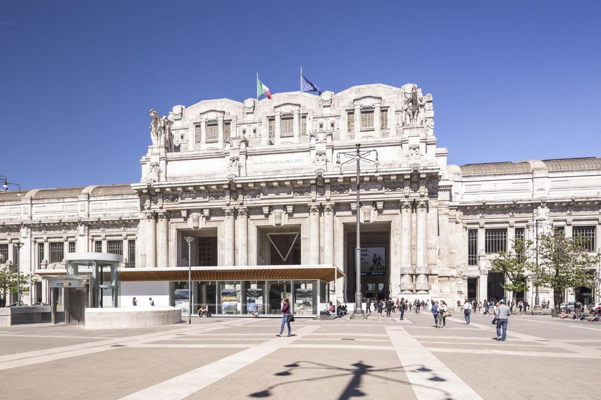 Milano Rifugio Stazione Centrale — Foto 2
